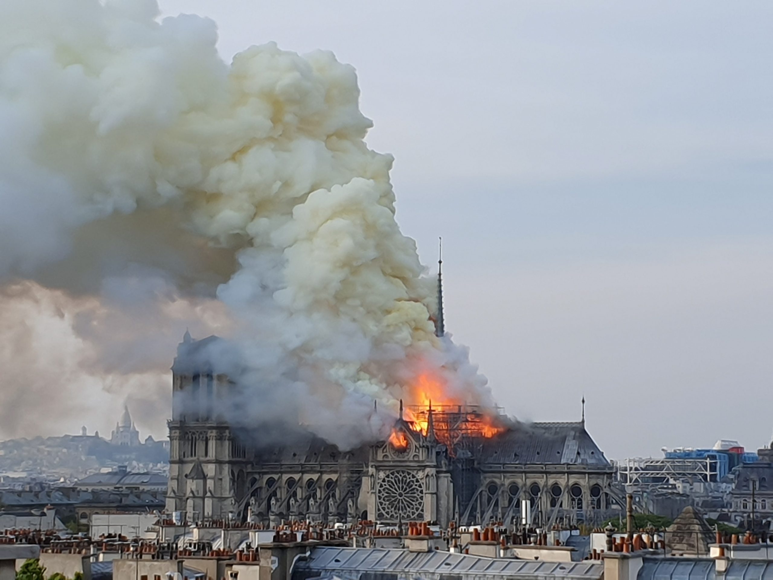 Notre Dame será totalmente reconstruída graças à tecnologia 3D 1