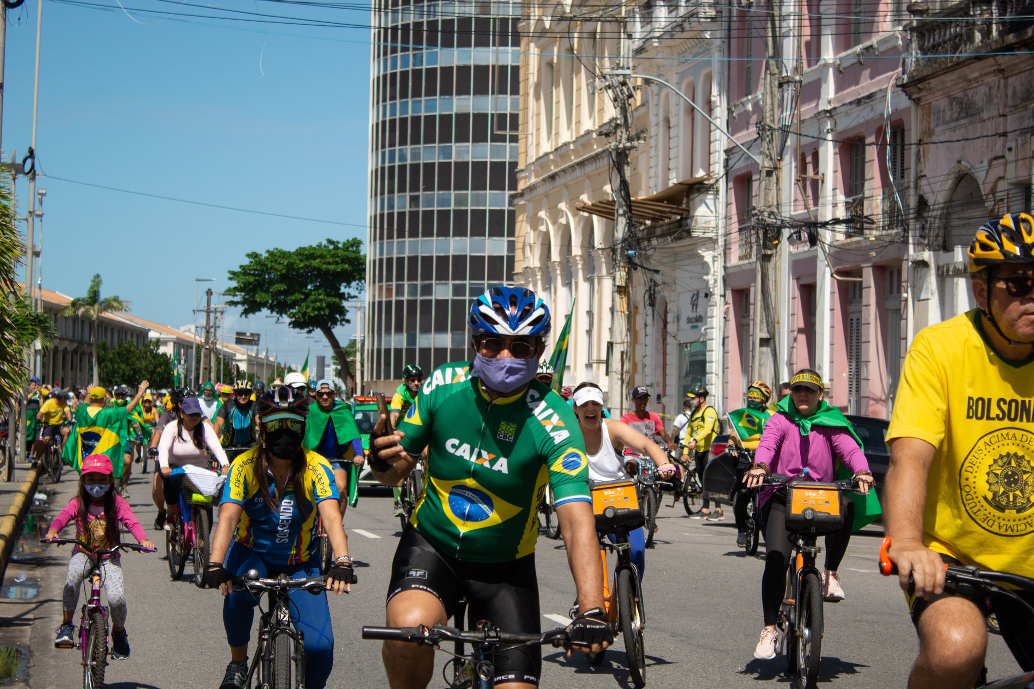 Veja fotos e vídeos da ‘bicicletada' pelo voto impresso auditável no Recife 3