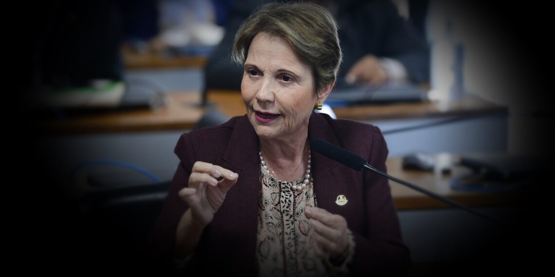 Tereza Cristina discursando no Senado Federal