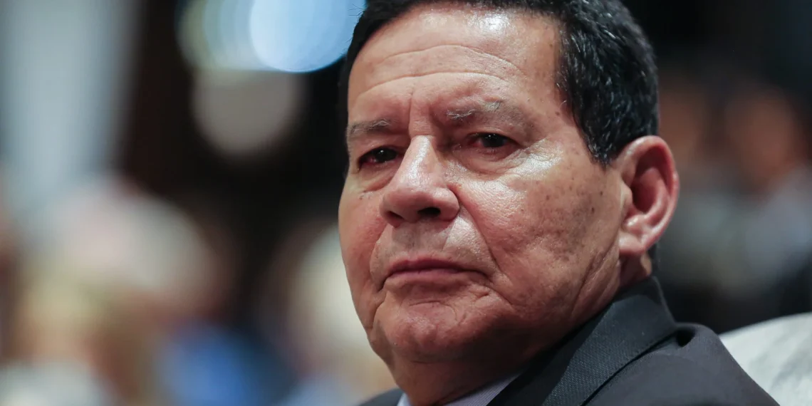 Mourão pede interdição imediata do Congresso na decisão do TSE contra Deltan