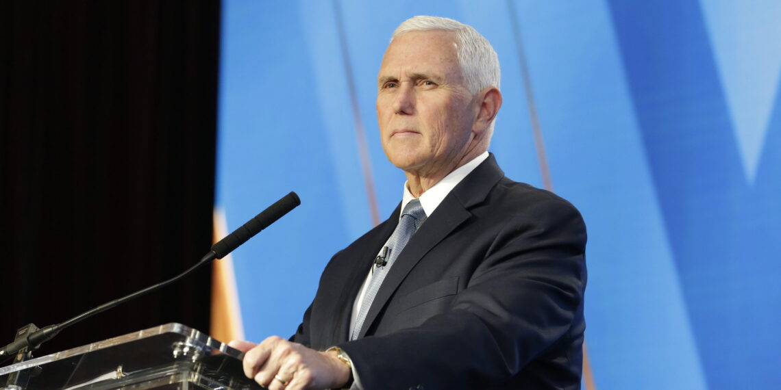 Mike Pence, ex-vice de Trump lança pré-candidatura à presidência dos EUA