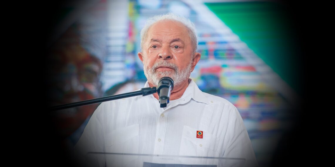 Recife (PE), 07.06.2023 - Ministra de Estado de Saúde, Nísia Trindade, Presidente da República, Luís Inácio Lula da Silva, Representantes dos povos Atikum, Marcos Xukuru, Governadora do Estado de Pernambuco, Raquel Lyra, durante Cerimônia de lançamento do novo Programa “Farmácia Popular do Brasil”. Centro Comunitário da Paz Escritor Ariano Suassuna - Recife - PE.