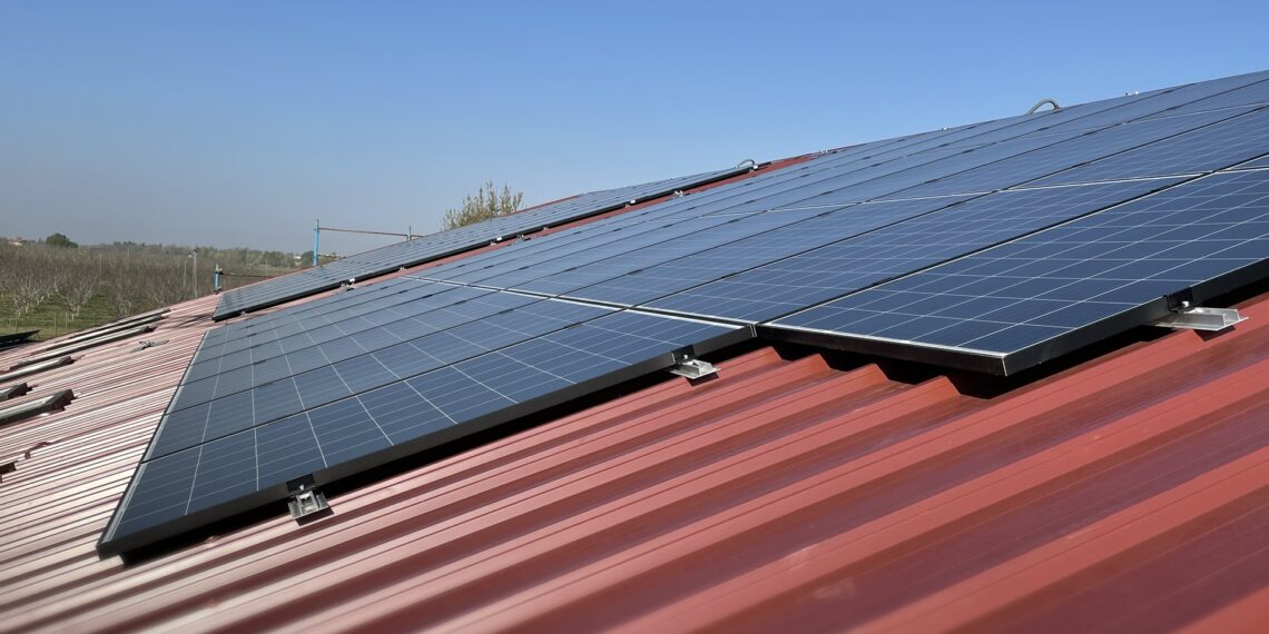 Financiamento solar para condomínios cresce 40% no último ano