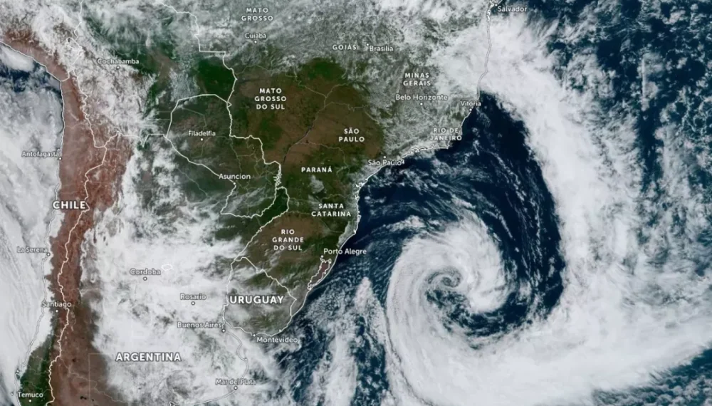 Ciclone extratropical: região Sul entra em estado de alerta com ventos de 100 km/h