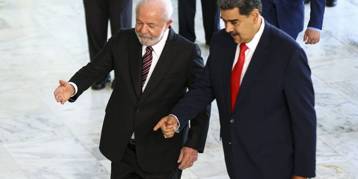 Brasília (DF), 29/05/2023 - O presidente Luiz Inácio Lula da Silva recebe o presidente da Venezuela, Nicolás Maduro, no Palácio do Planalto.