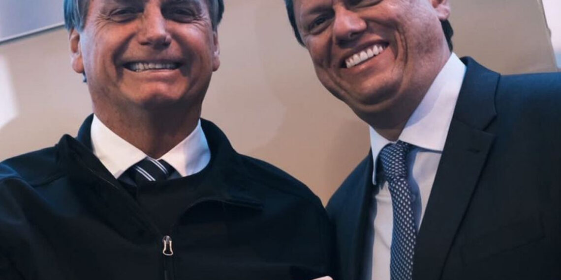 Jair Bolsonaro e Tarcísio de Freitas