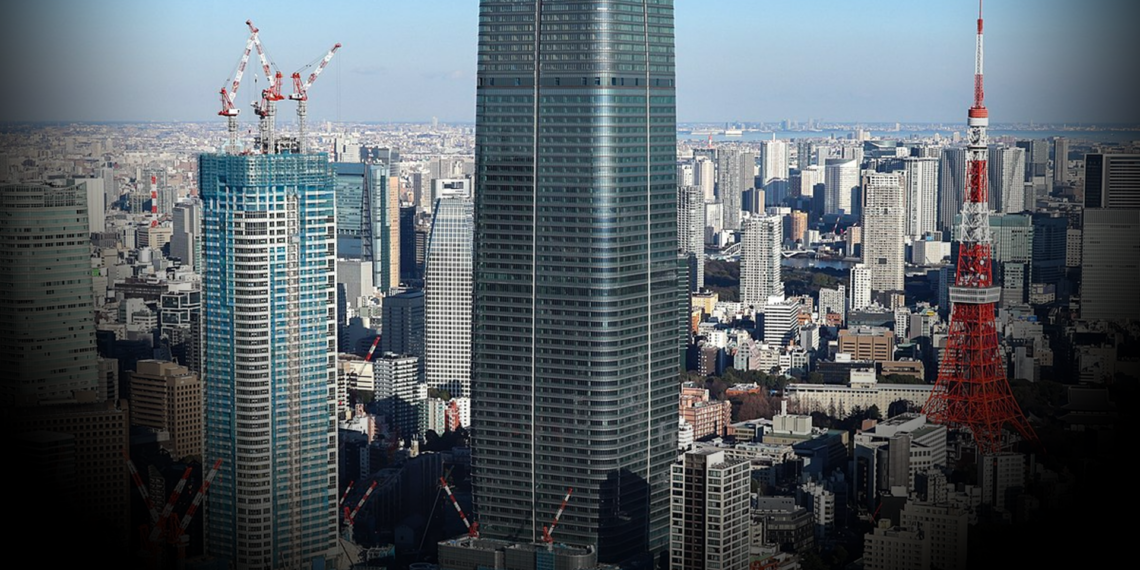 Obra do arranha-céu mais alto do Japão é concluída em Tóquio