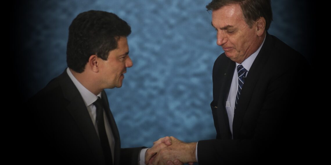 O presidente Jair Bolsonaro e o ministro da Justiça e Segurança Pública, Sergio Moro, participam do lançamento da campanha publicitária do Projeto Anticrime, do governo federal