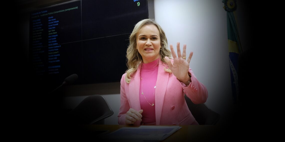 Ministra do Turismo, Daniela Carneiro, entregará carta de demissão a Lula