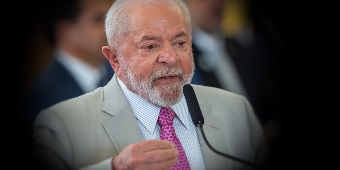 Sincerão, Lula admite ser ele quem oferece cargos ao Centrão