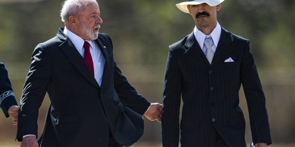 Brasília (DF), 20/07/2023 - O presidente Luiz Inácio Lula da Silva durante cerimônia em homenagem aos 150 de nascimento de Alberto Santos Dumont, patrono da Aeronáutica e considerado o Pai da Aviação.