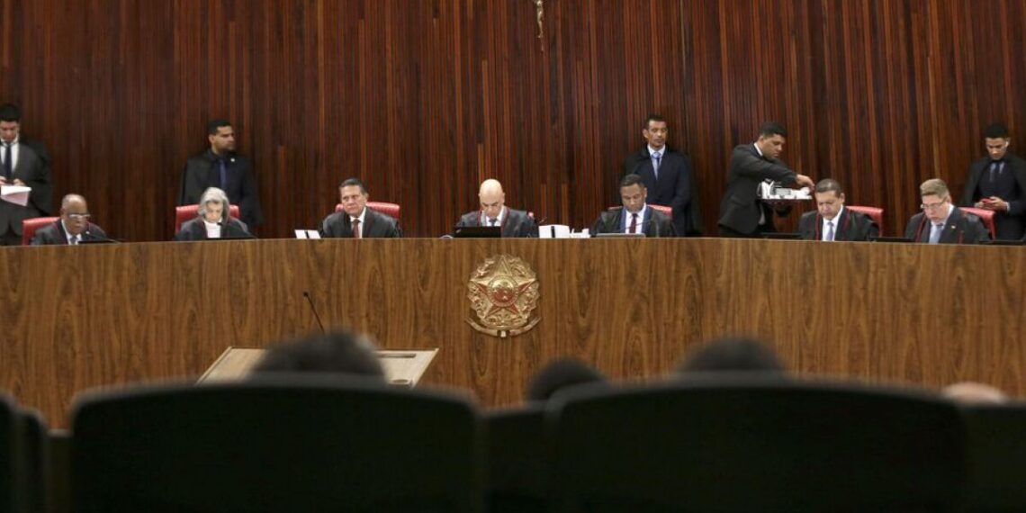 Brasília (DF), 29/06/2023 - O Tribunal Superior Eleitoral (TSE) retoma julgamento da ação (Aije nº 0600814-85) que pede a inelegibilidade de Jair Bolsonaro e de Walter Braga Netto, candidatos à Presidência da República nas Eleições 2022.