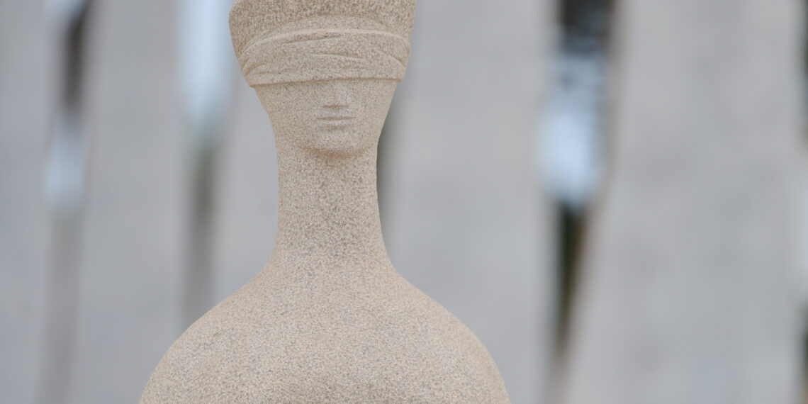 A Justiça é uma escultura localizada em frente ao prédio do Supremo Tribunal Federal, em Brasília,i feita em 1961 pelo artista plástico mineiro Alfredo Ceschiatti.