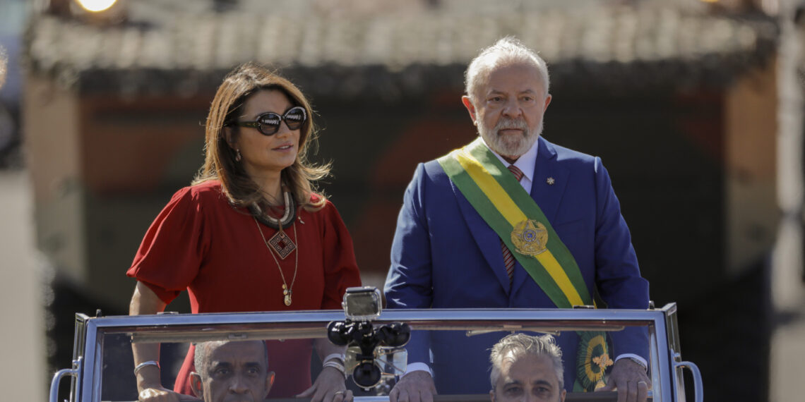 Jornalista de esquerda, Amanda Klein diz que 7 de setembro de Lula ‘não teve o povo’