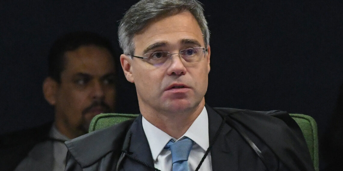 Ministros do STF acreditam que Mendonça agiu ‘a serviço do bolsonarismo’, diz portal