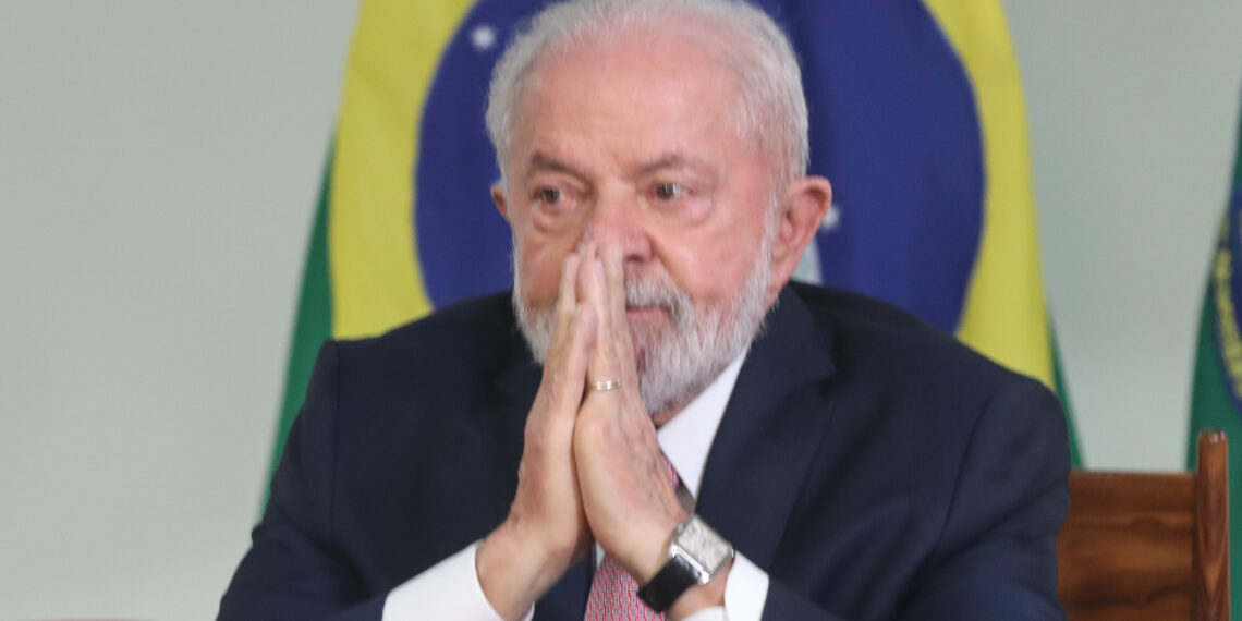 Brasília, (DF) - 27/09/2023 - Presidente Luiz Inácio Lula da Silva, durante reunião com o Governador Eduardo Leite e a bancada gaucha. Foto Valter Campanato/Agência Brasil.