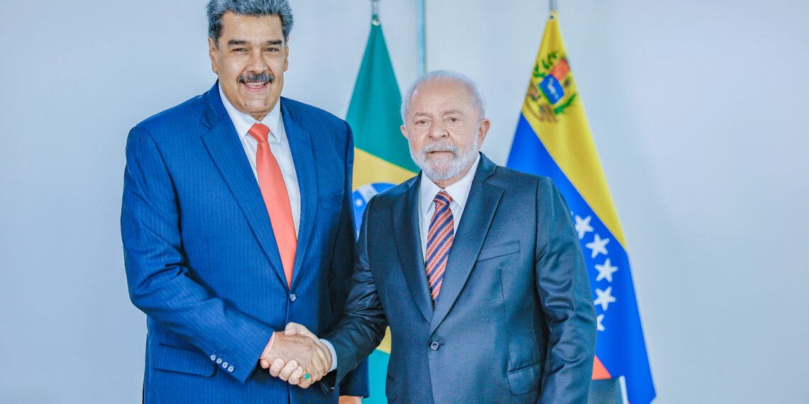 29.05.2023 - Presidente da República, Luiz Inácio Lula da Silva, durante Reunião privada com o Presidente da República Bolivariana da Venezuela, Nicolás Maduro.
Palácio do Planalto - Brasília - DF.

Foto: Ricardo Stuckert/PR