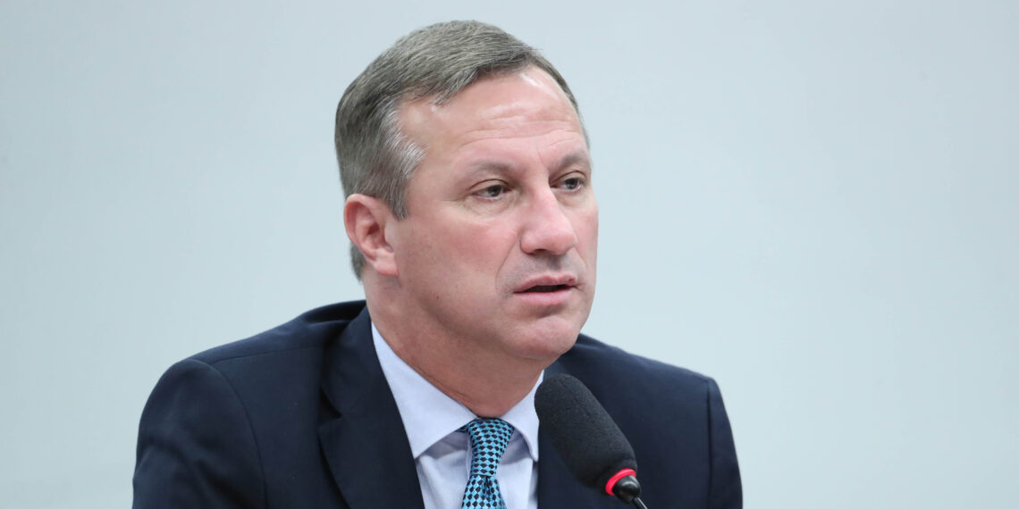 Sob Lula, Polícia Federal não acessa mais os morros do Rio, diz Sanderson