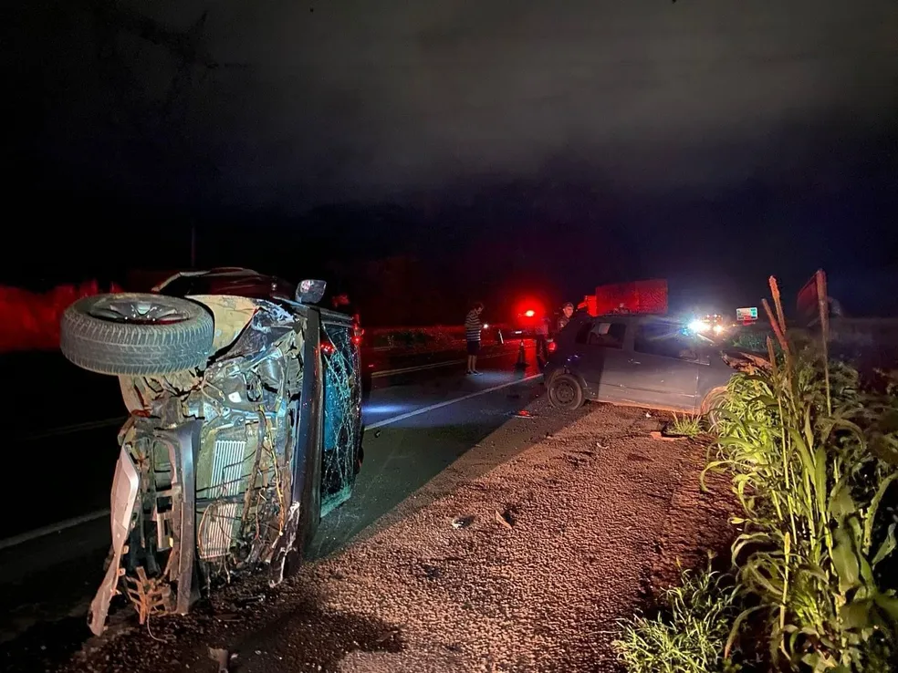 Cantor sertanejo Zé Neto, da dupla com Cristiano, sofre grave acidente em São Paulo; veja fotos 3