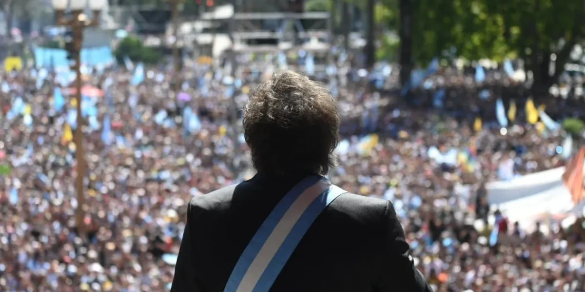 Mais de 70% dos argentinos apoiam reformas apresentadas pelo governo Milei 1