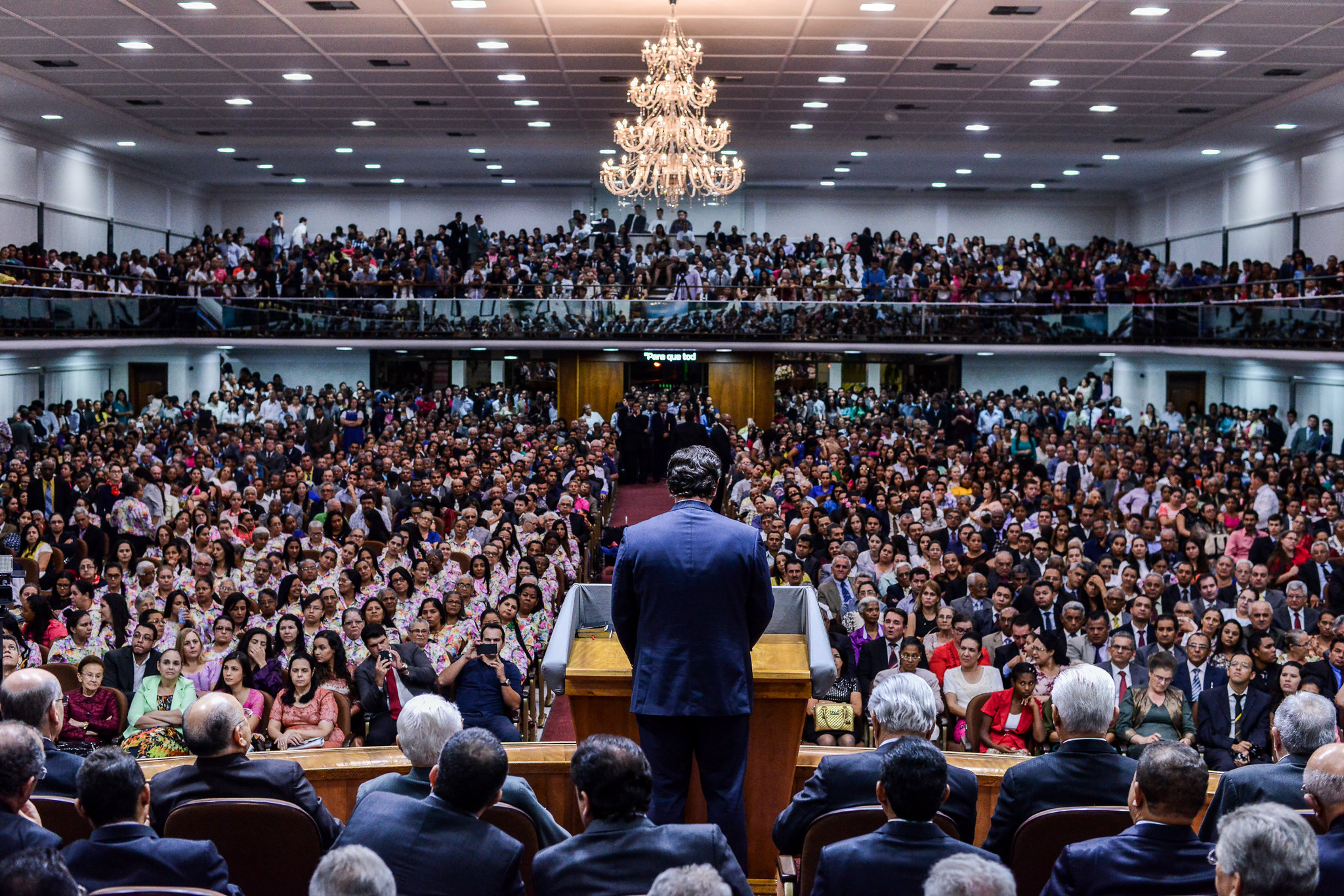 Governo suspende isenção fiscal de líderes religiosos 1