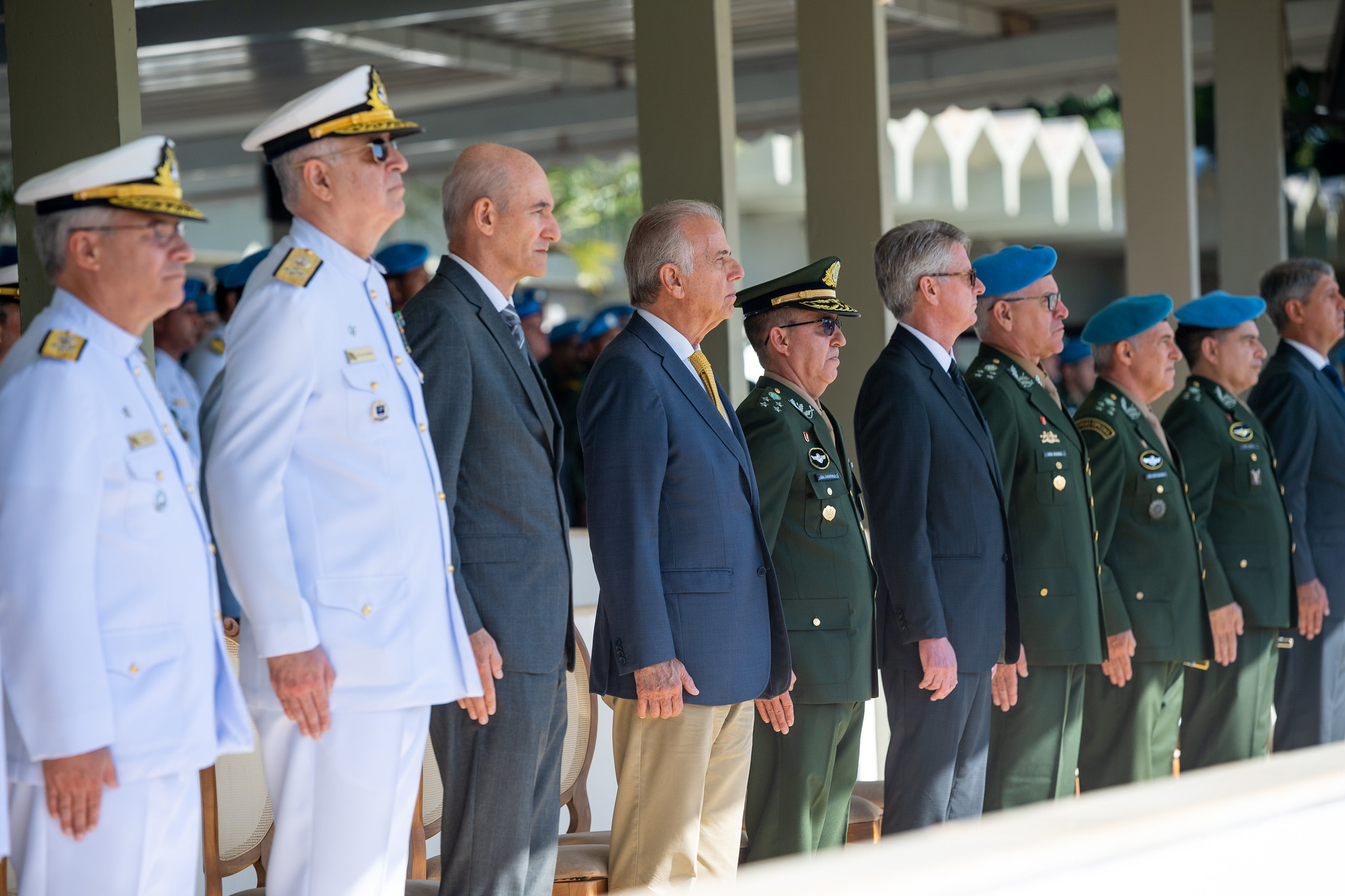 Lula vai ao QG para comemorar Dia do Exército em sinal de aproximação com militares 1