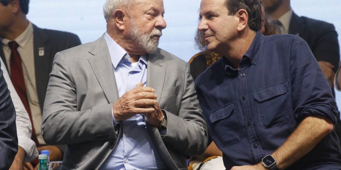 Rio de Janeiro (RJ) 10/08/2023 - O presidente da República, Luiz Inácio Lula da Silva, visita a obra do novo Instituto de Matemática Pura e Aplicada (IMPA TECH) no Porto Maravilha. Foto: Fernando Frazão/Agência Brasil.