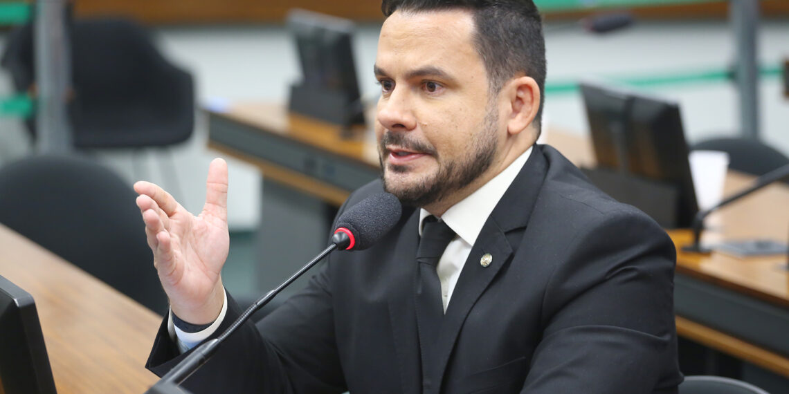 Alberto Neto, sobre caso Jordy: ‘Líderes da oposição só sofrem perseguições em ditaduras’ 1