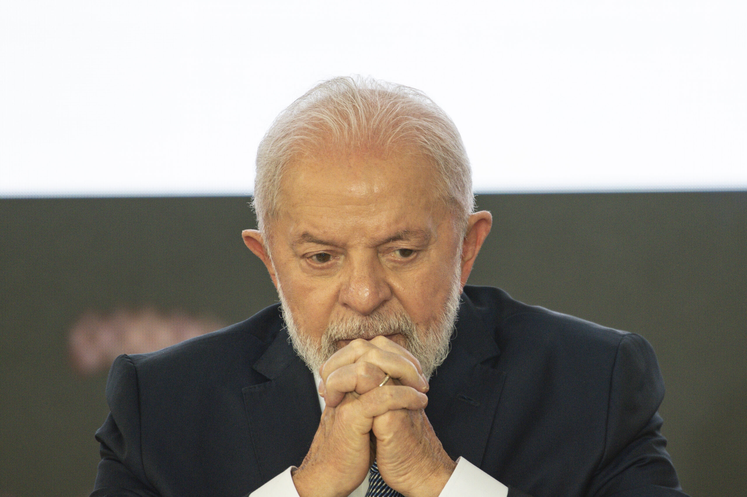 Lula convoca reunião emergencial em Brasília 1