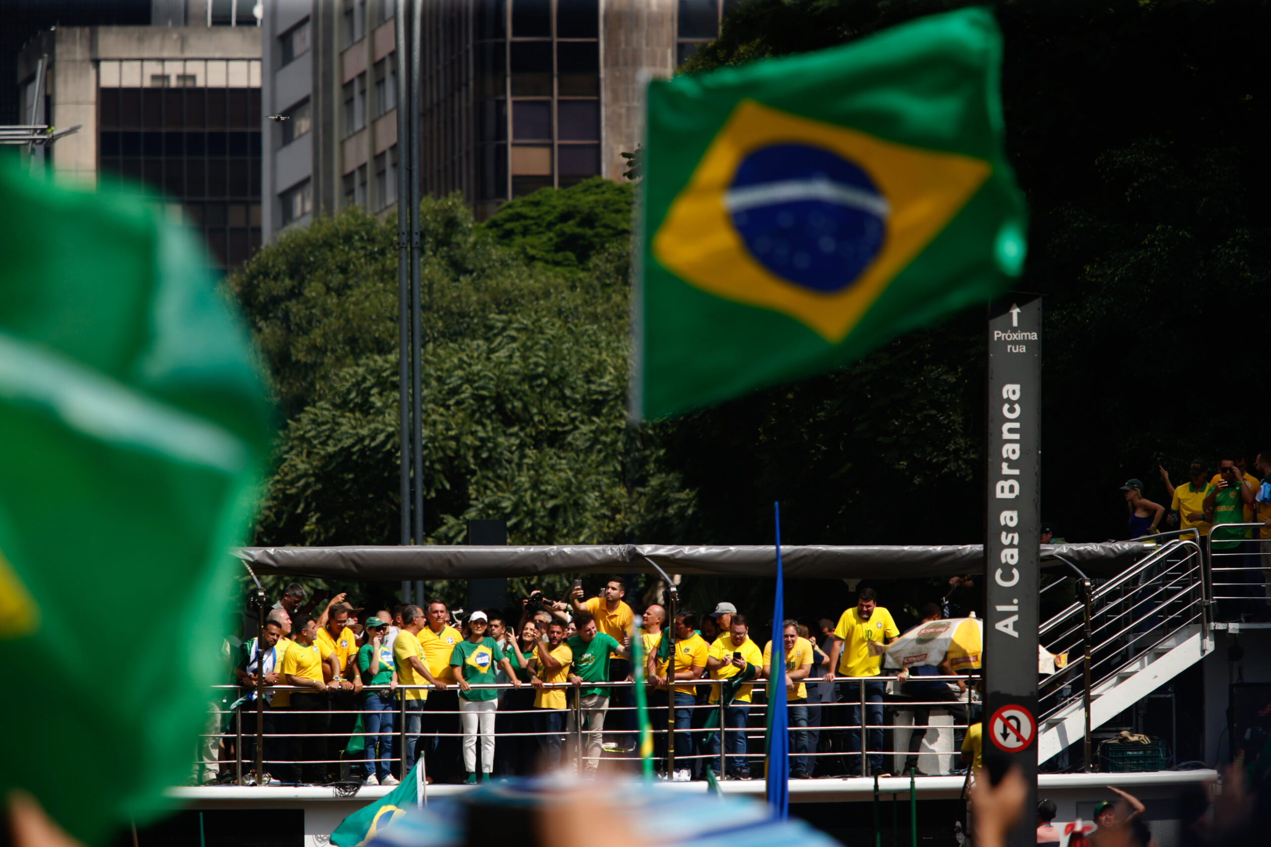 Jornal argentino diz que Bolsonaro e apoiadores sofrem perseguição no Brasil: ‘Juízes parciais’ 1