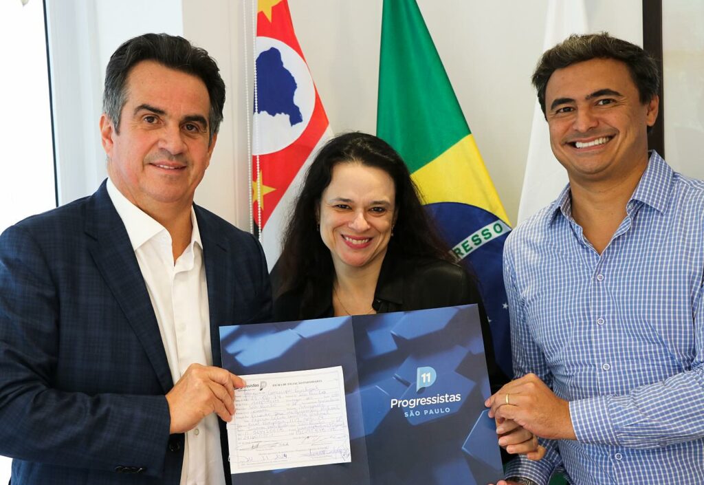 Janaina Paschoal se filia ao PP e pode ser candidata a vereadora 1