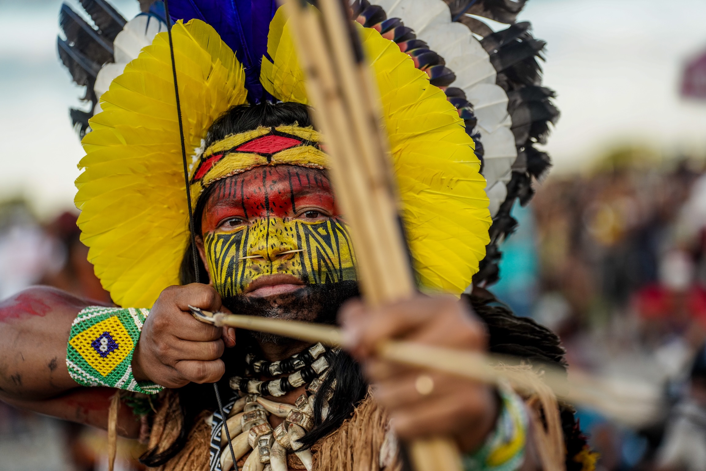Indígenas marcham até o Palácio do Planalto e põem Lula sob pressão; veja fotos 8