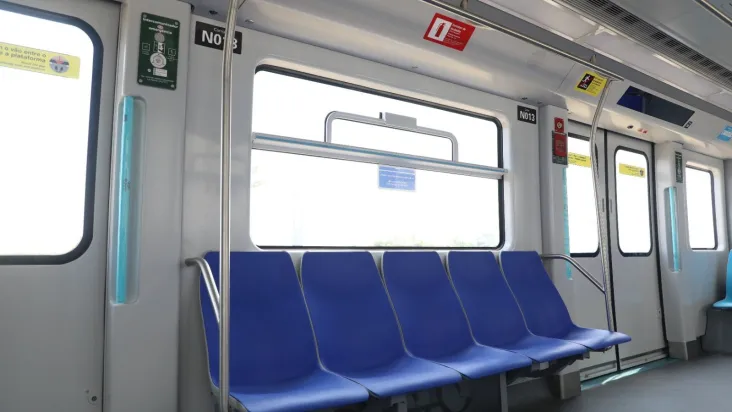 Veja imagens de novo trem da BYD que circulará no Metrô de São Paulo 6