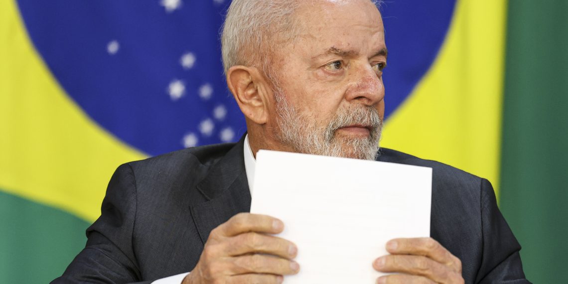 Brasília (DF), 17/09/2024 - O presidente Luiz Inácio Lula da Silva participa da assinatura de convênio entre o Sebrae e a Agência Brasileira de Promoção de Exportações e Investimentos (ApexBrasil), no Palácio do Planalto. Foto: Marcelo Camargo/Agência Brasil