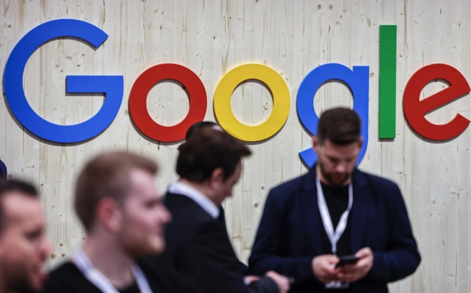 Fim da cultura woke: Google retira mês do orgulho LGBT do calendário e agenda online 2 Fim da cultura woke: Google retira mês do orgulho LGBT do calendário e agenda online 1