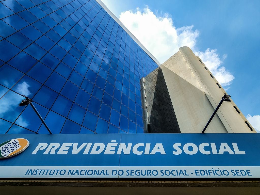 Descontos indevidos no INSS: veja se você foi afetado pela fraude e saiba como pedir reembolso 2
