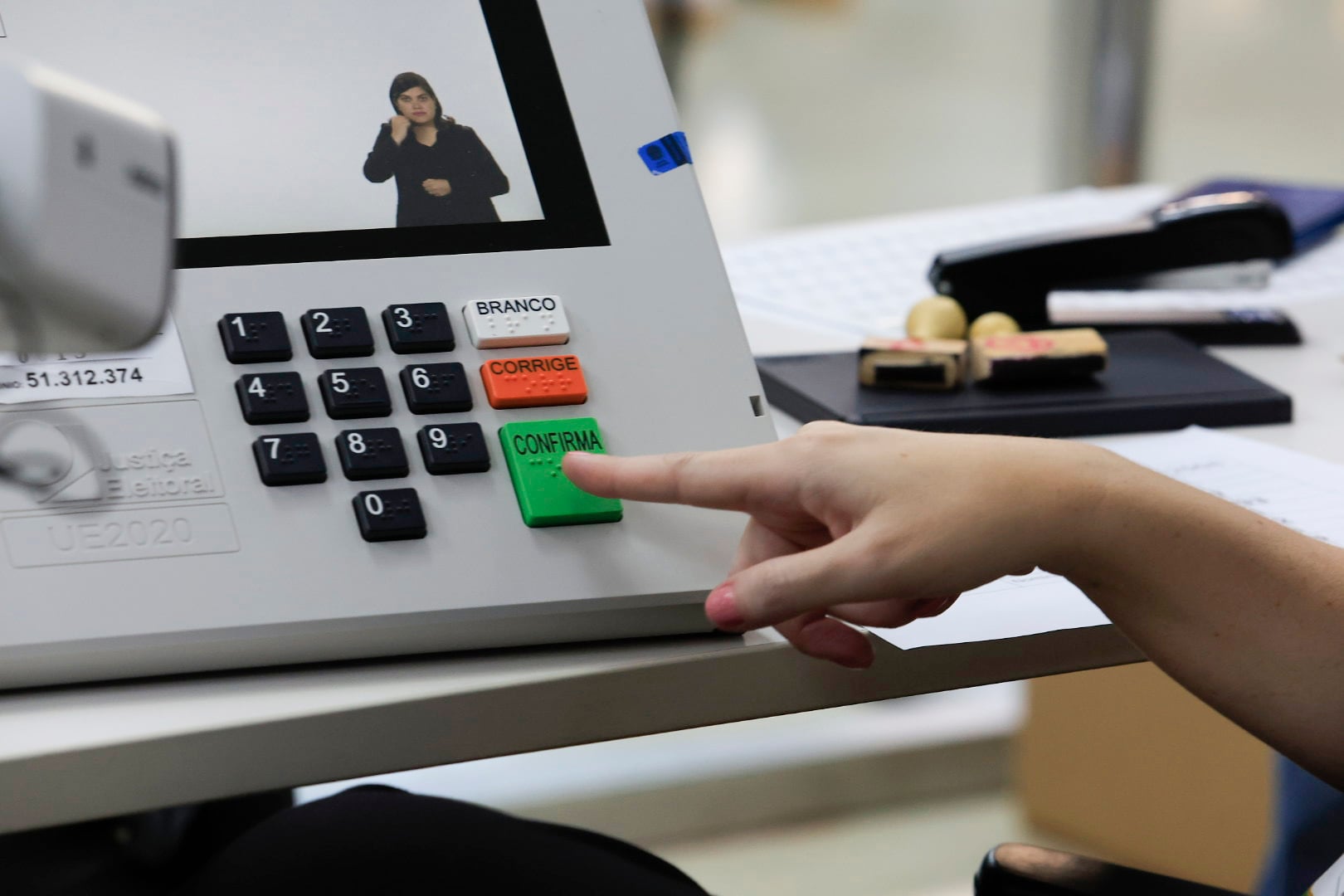 Brasileiros vão às urnas em 134 países; EUA concentram maior volume de eleitores