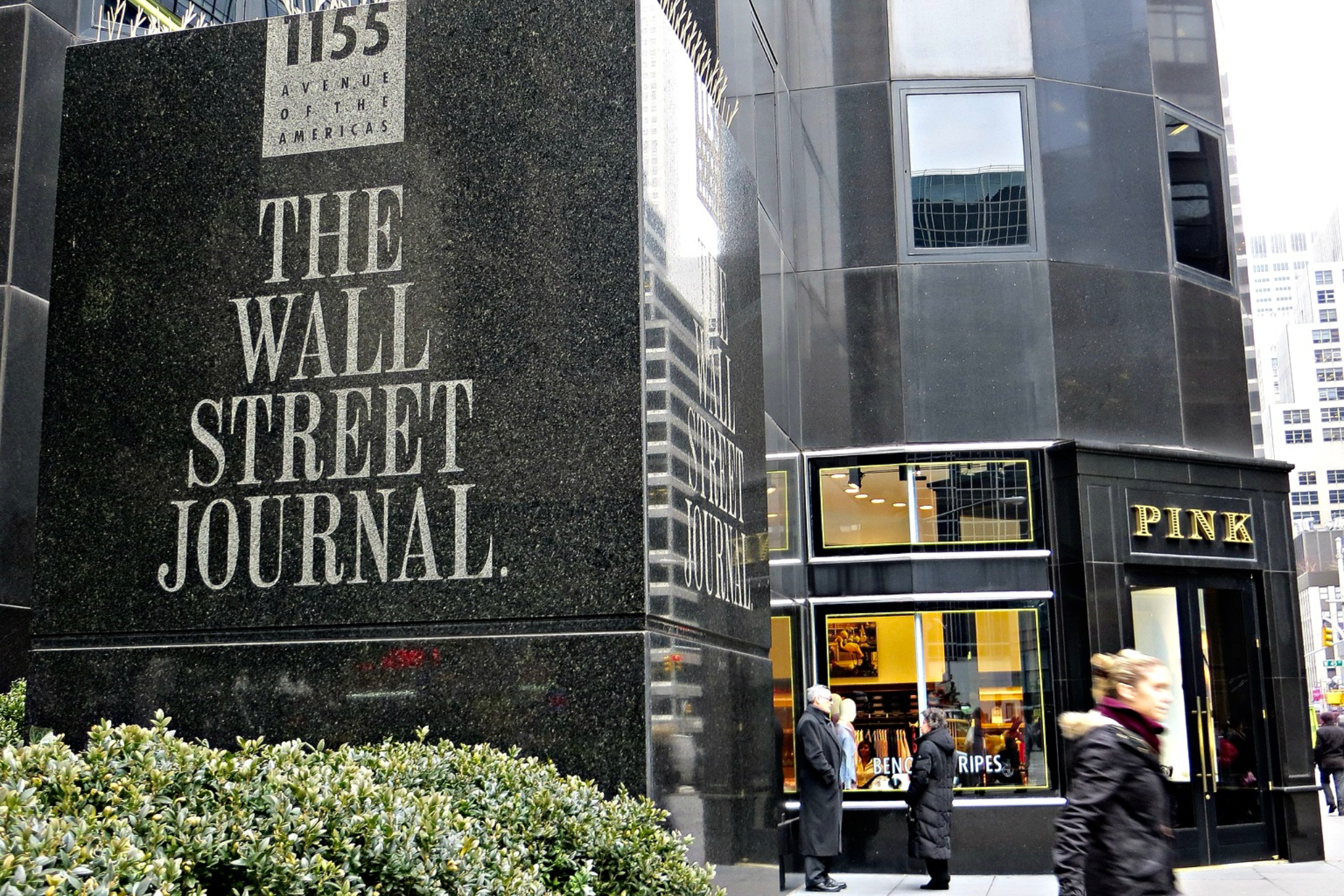 Wall Street Journal fala em ‘revanche política’ contra Flávio no Brasil e cita STF e governo Lula